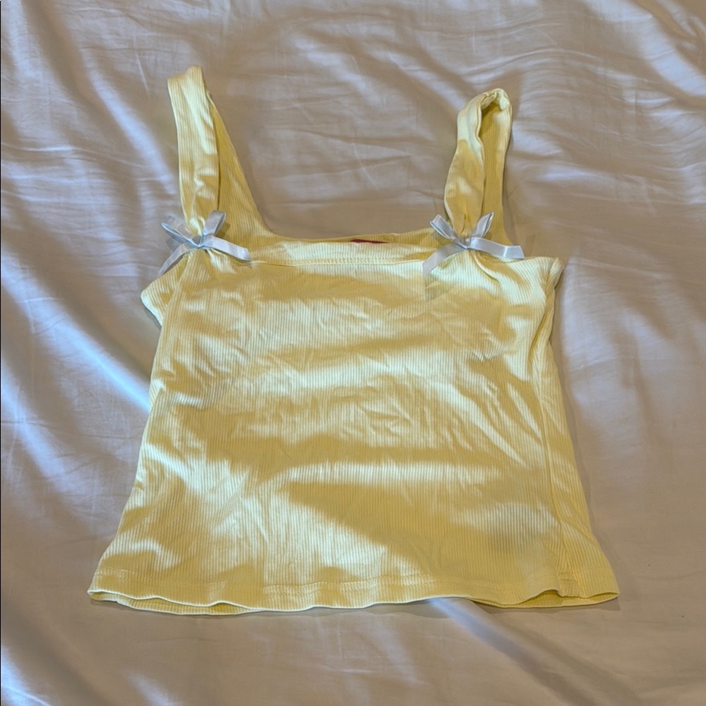Edikted Yellow Sleeveless Crop Tank Top